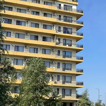 Infinity Summerland דירה מאמאיה